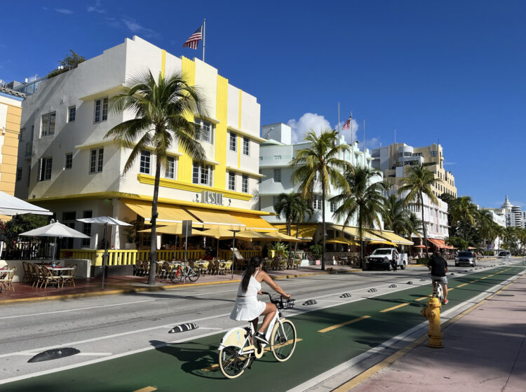 7 consejos para recorrer el impresionante distrito arquitectónico de Miami Beach
